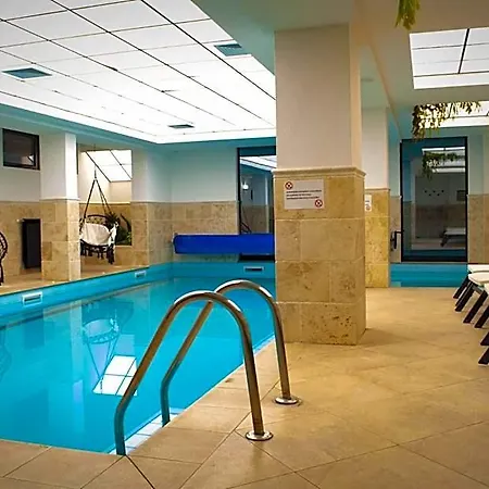 Apartahotel в Mountainlake